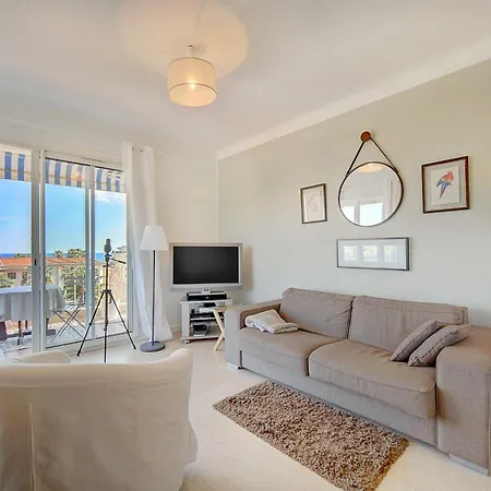 Immogroom - Close Beaches- Beautiful Terrace Apartament *